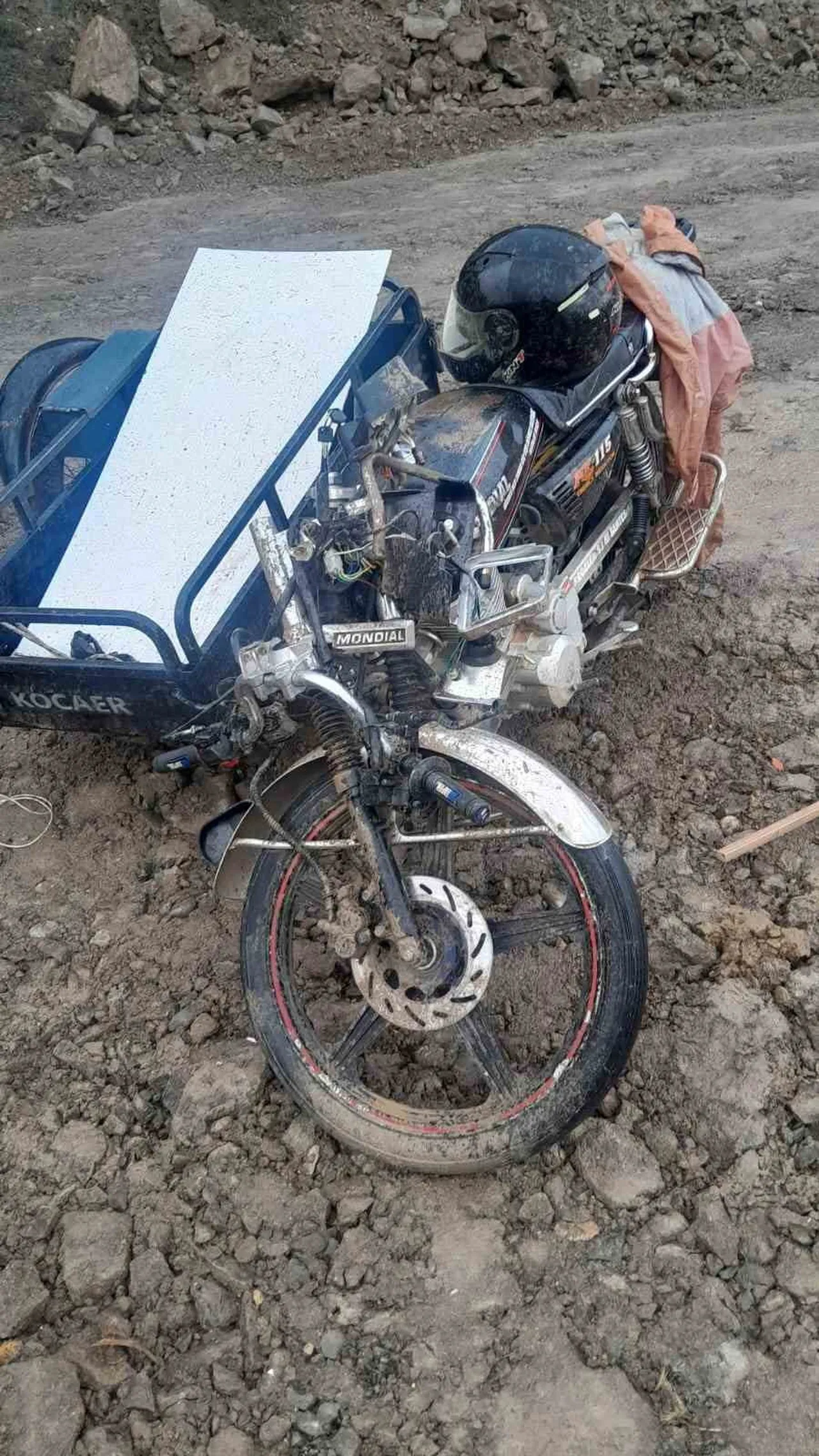 ÇAMARDI’DA MOTOSİKLET KAZASINDA 2 KİŞİ YARALANDI