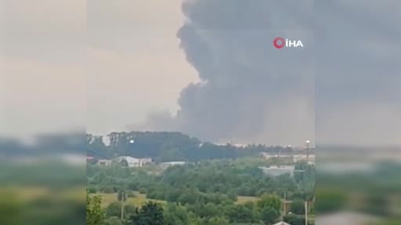 Ukrayna güçlerinin Rusya tarafından ilhak edilen Kırım Yarımadası’na düzenlediği saldırıda 2 sivil...