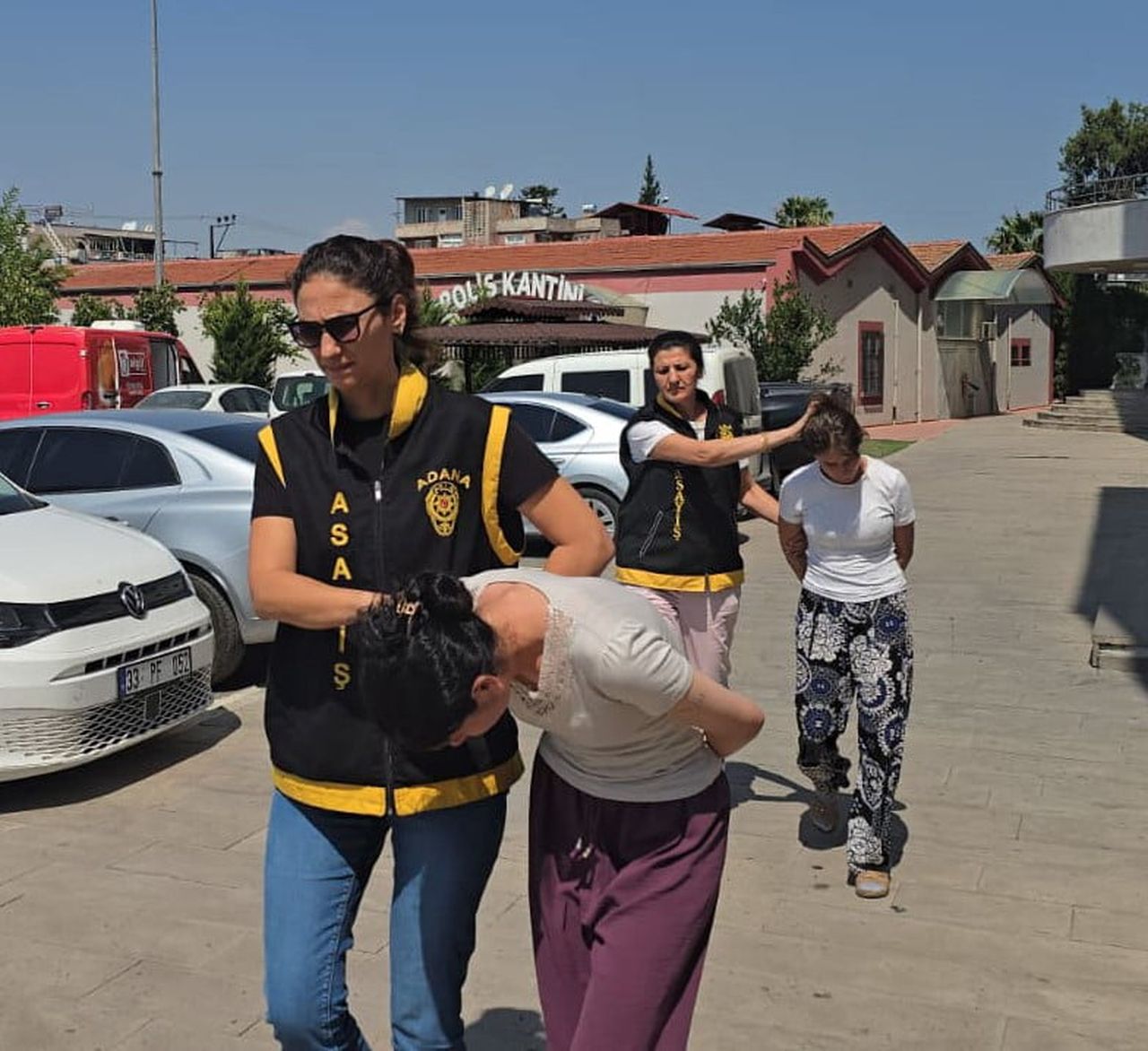 20'YE YAKIN SUÇ KAYDI BULUNAN GÖKÇE U., ARKASINDAKİ 80 SUÇ KAYDI BULUNAN YETER U.