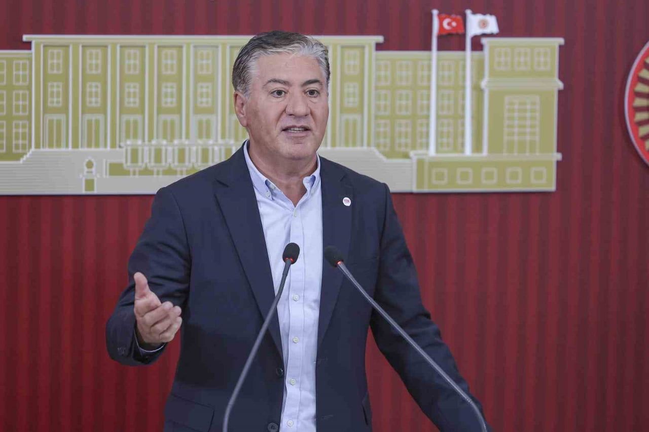 YENİ PARTİ GRUP BAŞKANVEKİLİ MURAT EMİR, "MANSUR YAVAŞ’IN KARARI KENDİ TAKDİRLERİDİR"...