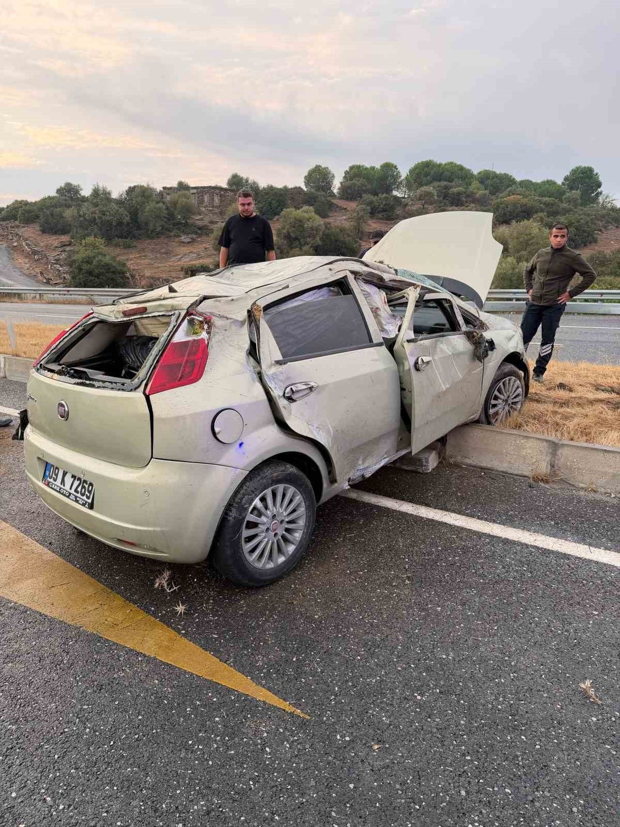 ÇİNE’DE TRAFİK KAZASI: 4 YARALI