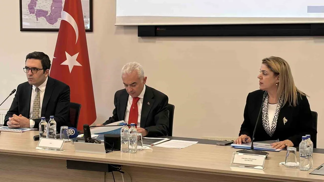 VALİLİK KOORDİNATÖRLÜĞÜNDE DÜZENLENEN TOPLANTI İL ÖZEL İDARESİ MECLİS SALONU’NDA GERÇEKLEŞTİRİLDİ....