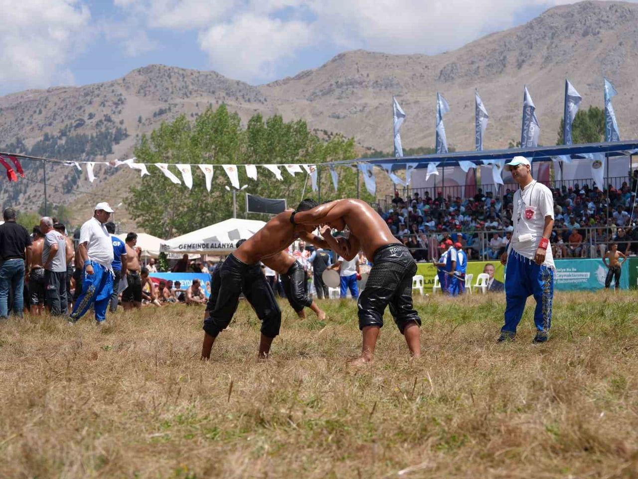 GELENEKSEL GÖKBEL YAĞLI PEHLİVAN GÜREŞLERİ VE FESTİVALİ, 30 TEMMUZ'DA BAŞLIYOR (ARŞİV)