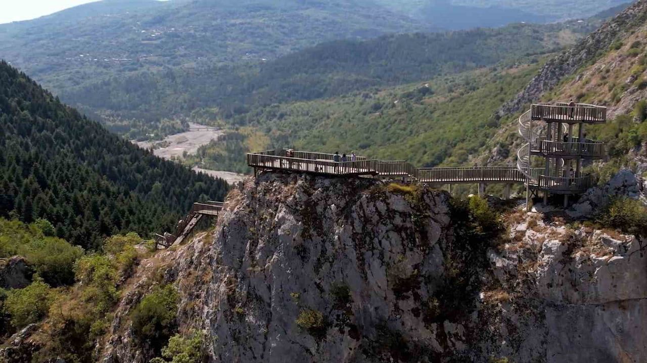 VALLA KANYONU'NUN TURİZM POTANSİYELİNİ GELİŞTİRMEK AMACIYLA ÇALIŞMALAR YÜRÜTÜLDÜ.