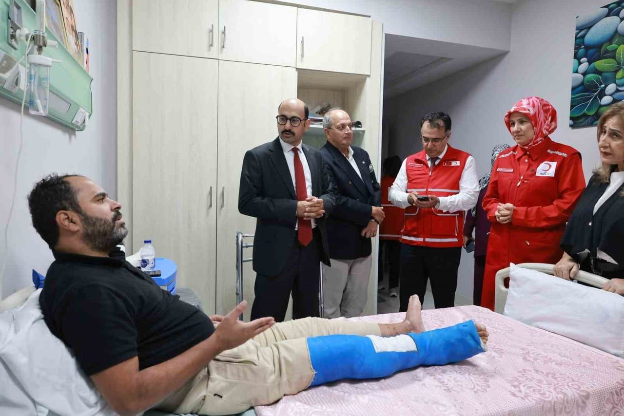TÜRK KIZILAY GENEL BAŞKANI PROF. DR. FATMA MERİÇ YILMAZ, MISIR TEMASLARI KAPSAMINDA KAHİRE'DE...