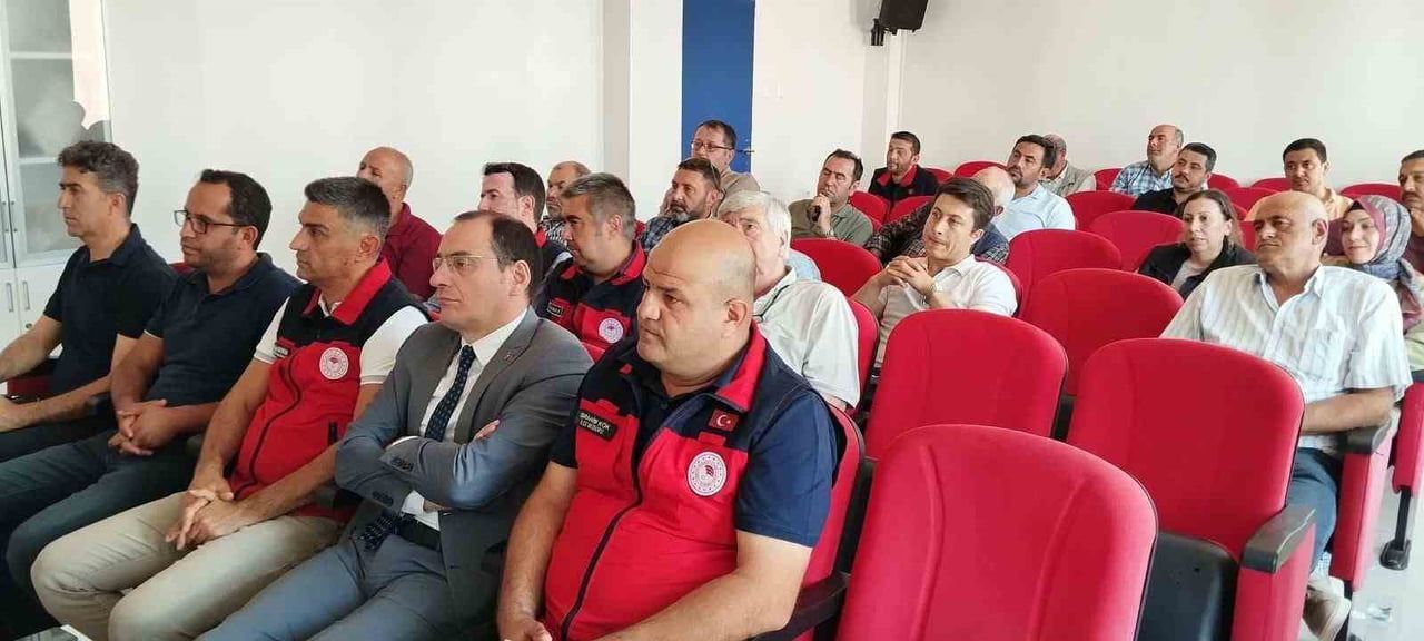 AFYONKARAHİSAR’IN ÇAY İLÇESİNDE, 2023 YILINDA BAŞLATILAN ULUSAL SU SEFERBERLİĞİ VE SU VERİMLİLİĞİ...