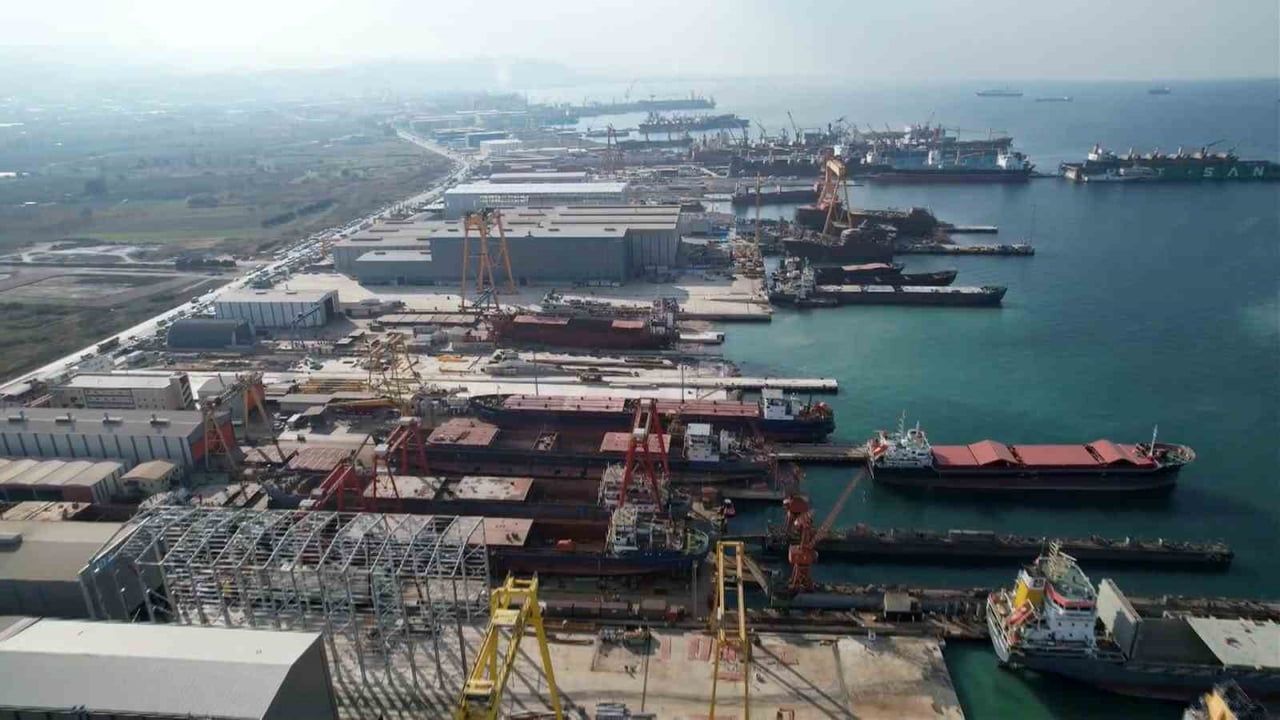YALOVA’DA YILIN İLK 8 AYINDA GERÇEKLEŞTİRİLEN İHRACAT, GEÇEN YILIN AYNI DÖNEMİNE GÖRE YÜZDE 127,2...