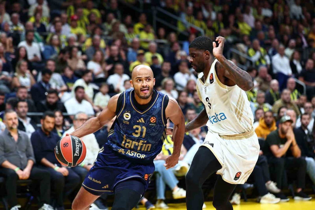 BEŞİKTAŞ, EUROLEAGUE'İN 3. HAFTASINDA KONUK ETTİĞİ İSPANYOL EKİBİ BARCELONA'YA 95-82'LİK SKORLA...