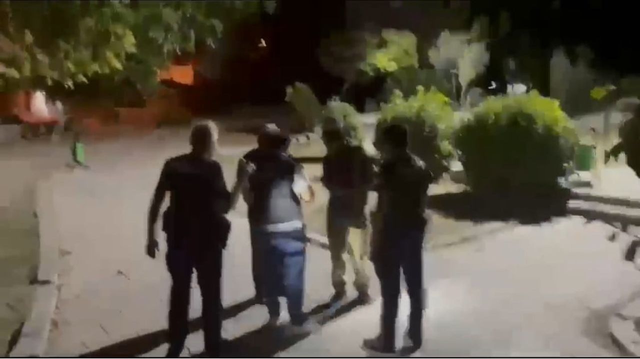 ANTAKYA’DA GERÇEKLEŞTİRİLEN ASAYİŞ UYGULAMASINDAN GÖRÜNTÜLER.