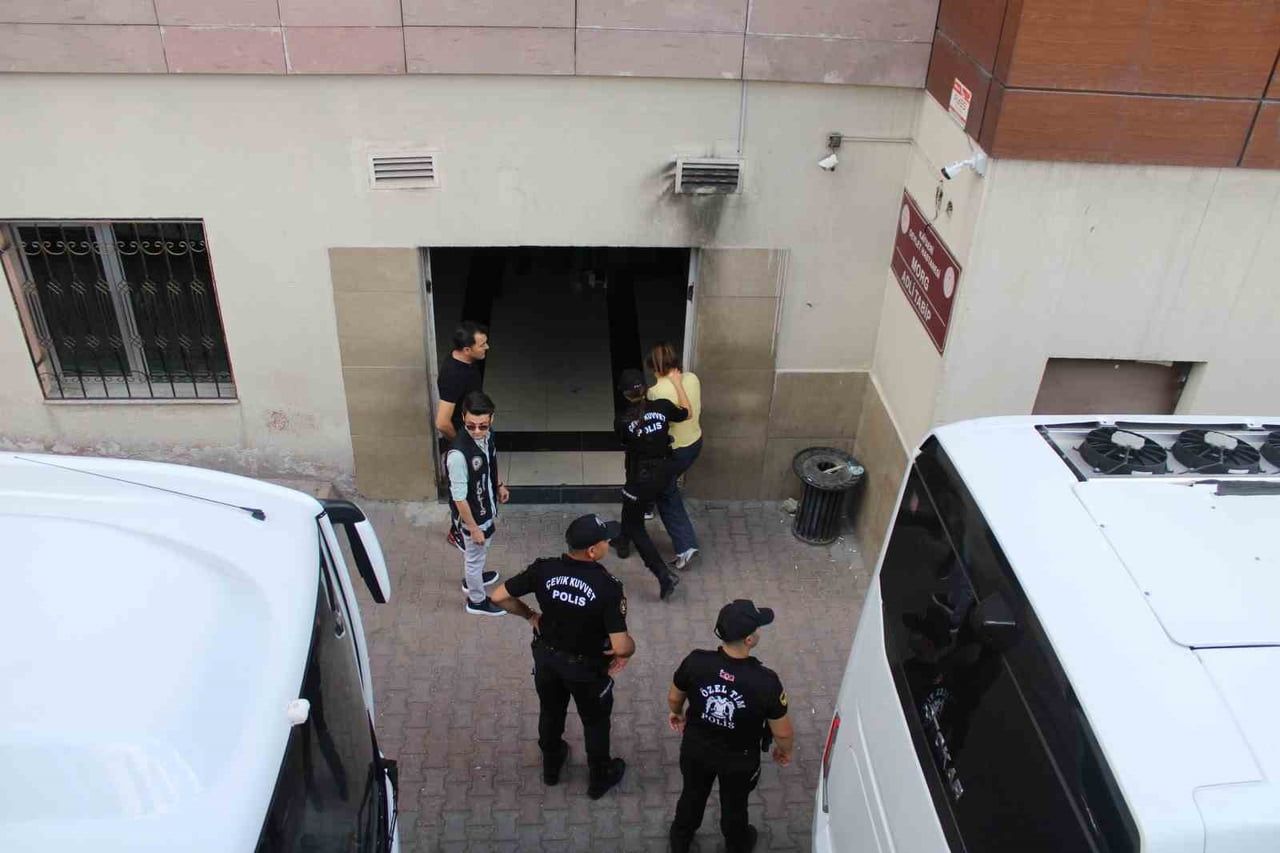 KAYSERİ'DE, 'ŞİRİNLER' OLARAK BİLİNEN YENİ NESİL SUÇ ÖRGÜTÜNE YÖNELİK DÜZENLENEN OPERASYONDA...