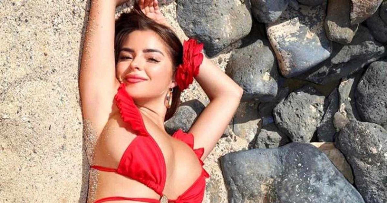 Demi Rose 
