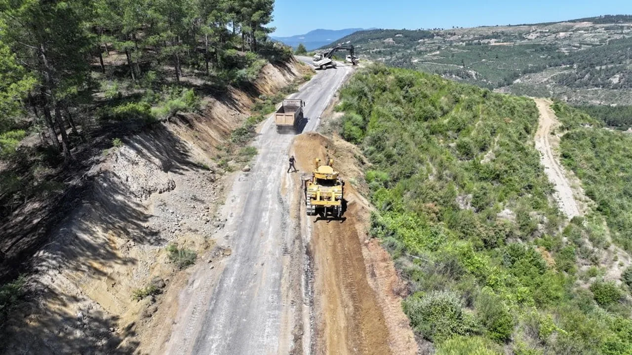 DENİZLİ BÜYÜKŞEHİR BELEDİYESİ MODERN, KONFORLU VE GÜVENLİ BİR ULAŞIM AĞI İÇİN 19 İLÇEDE EŞ ZAMANLI...