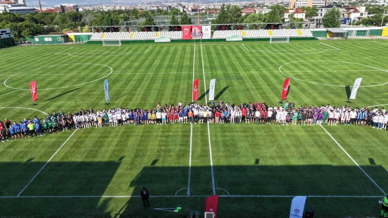 DENİZLİ BÜYÜKŞEHİR BELEDİYESİ TARAFINDAN PERSONELİN SOSYAL KAYNAŞMASINI ARTIRMAK, KURUM KÜLTÜRÜNÜ...
