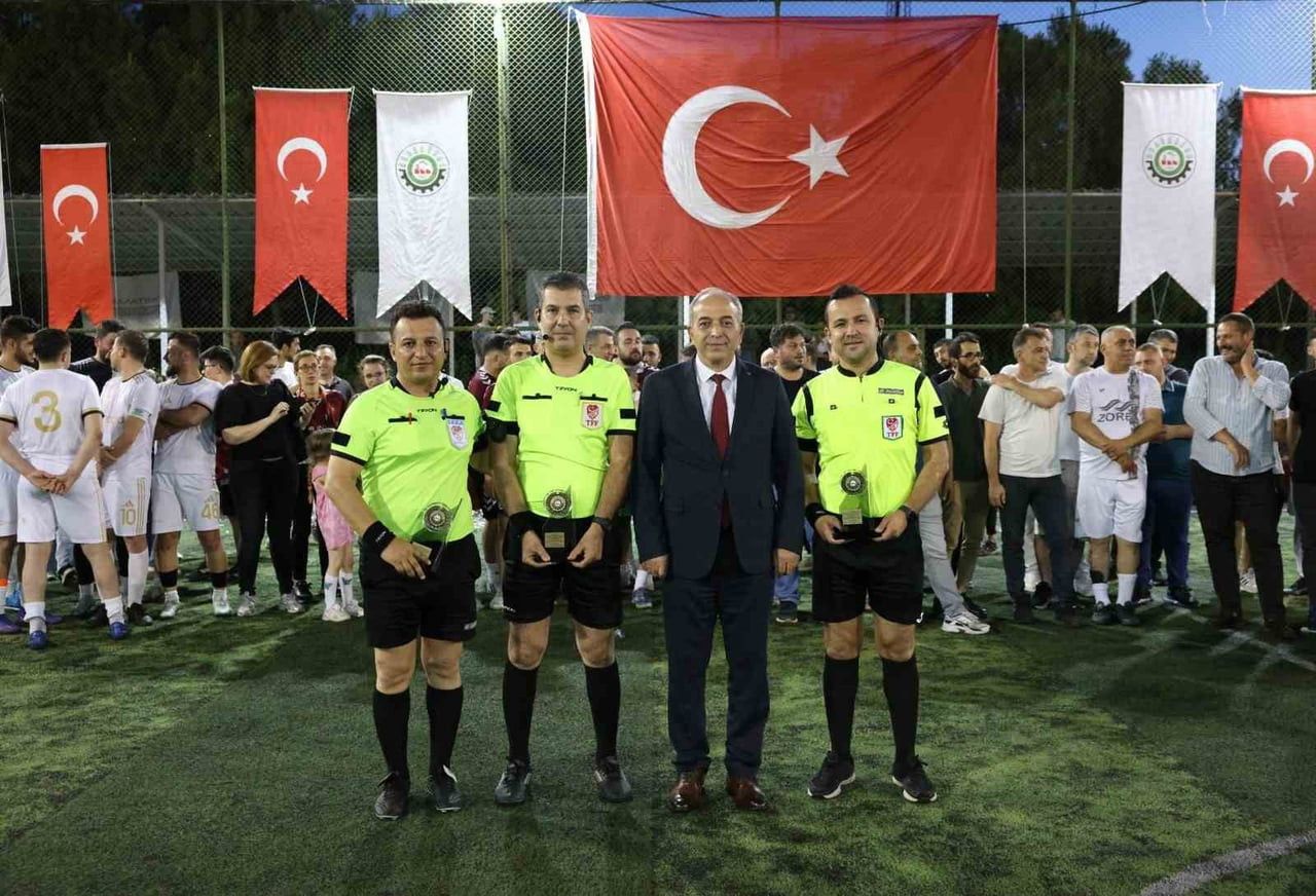 DENİZLİ ORGANİZE SANAYİ BÖLGESİ MÜDÜRLÜĞÜ'NÜN HER YIL GELENEKSEL OLARAK AMATÖR SPOR ETKİNLİKLERİ...