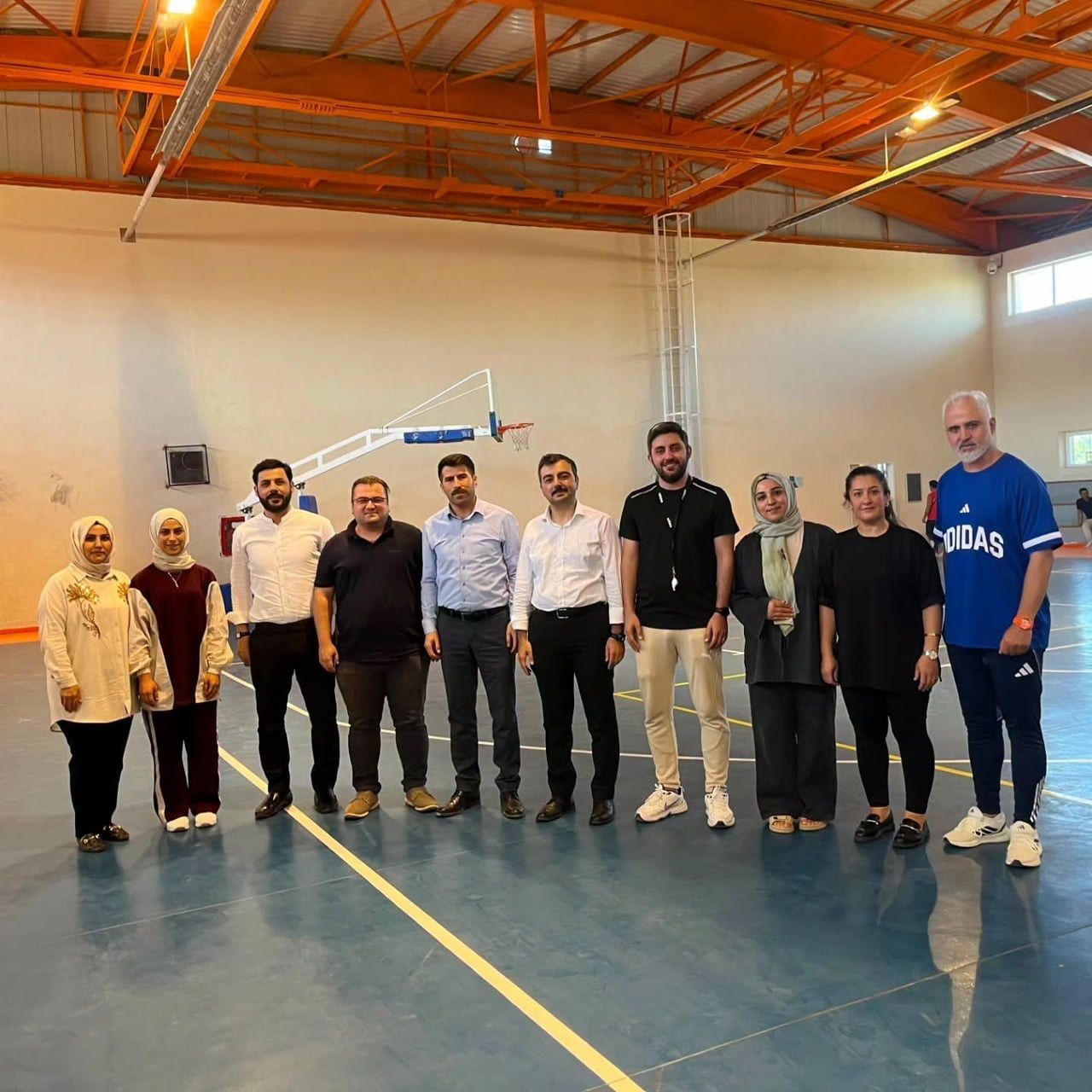 DİYARBAKIR'IN DİCLE İLÇESİNDE DÜZENLENEN KURUMLAR ARASI VOLEYBOL TURNUVASININ ŞAMPİYONU BELLİ...