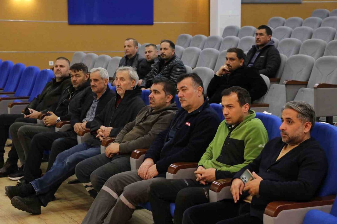 DÜZCE’NİN CUMAYERİ İLÇESİ BELEDİYE BAŞKANI MUSTAFA KOLOĞLU, 15 MAYIS’TA AÇILIŞI GERÇEKLEŞTİRİLECEK...