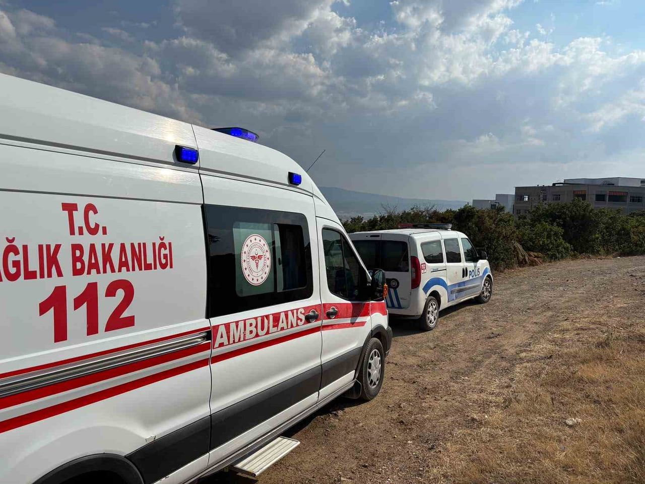 BOŞ ALANDA BİR KİŞİ ÖLÜ BULUNDU