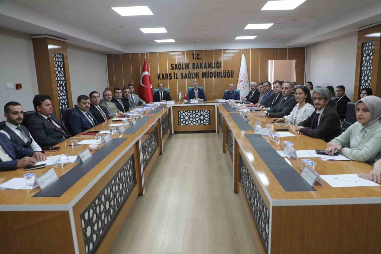 KARS VALİSİ ZİYA POLAT'TAN BAĞIMLILIKLA MÜCADELEDE NET MESAJ: "ÇOCUKLARIMIZI VE GENÇLERİMİZİ...