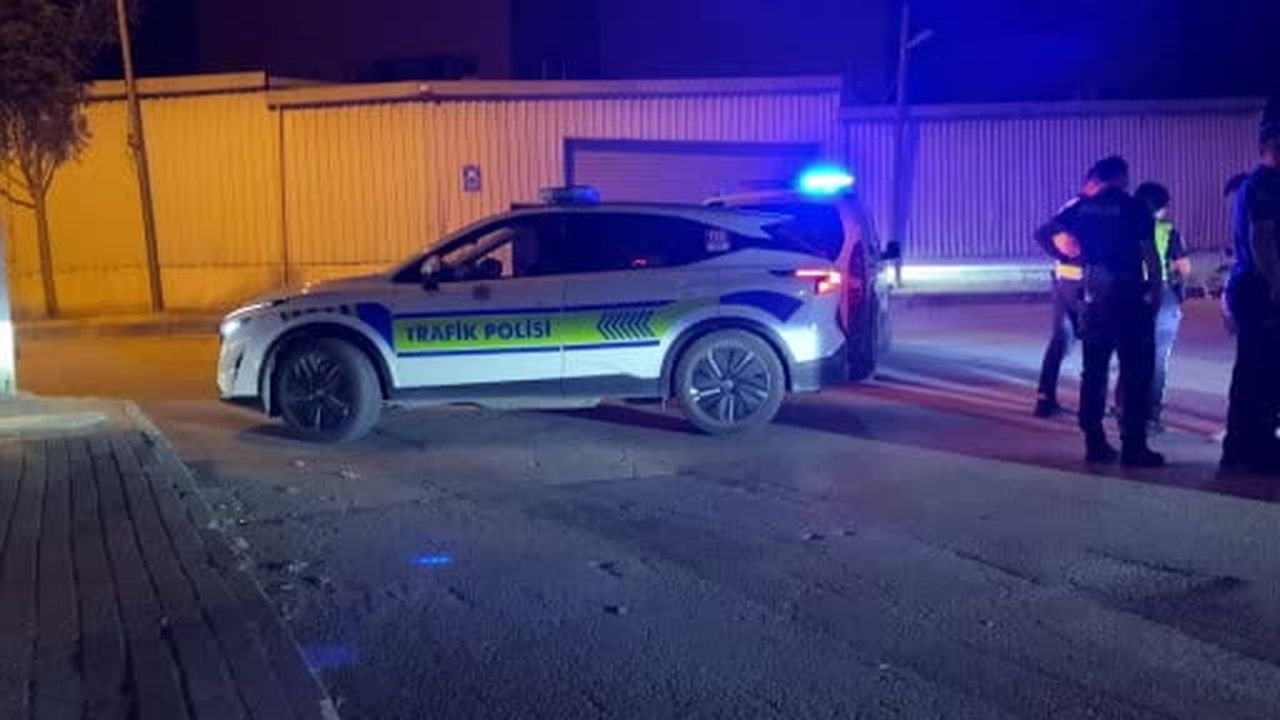 ‘Dur’ ikazına uymadı, 5 kilometre kaçtı 450 bin lira ceza yedi