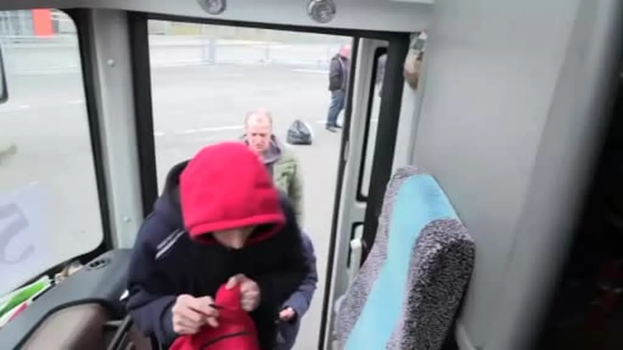 Ukrayna'nın Herson bölgesinde Rus işgalinde bulunan Oleshky kentindeki siviller, devam eden...