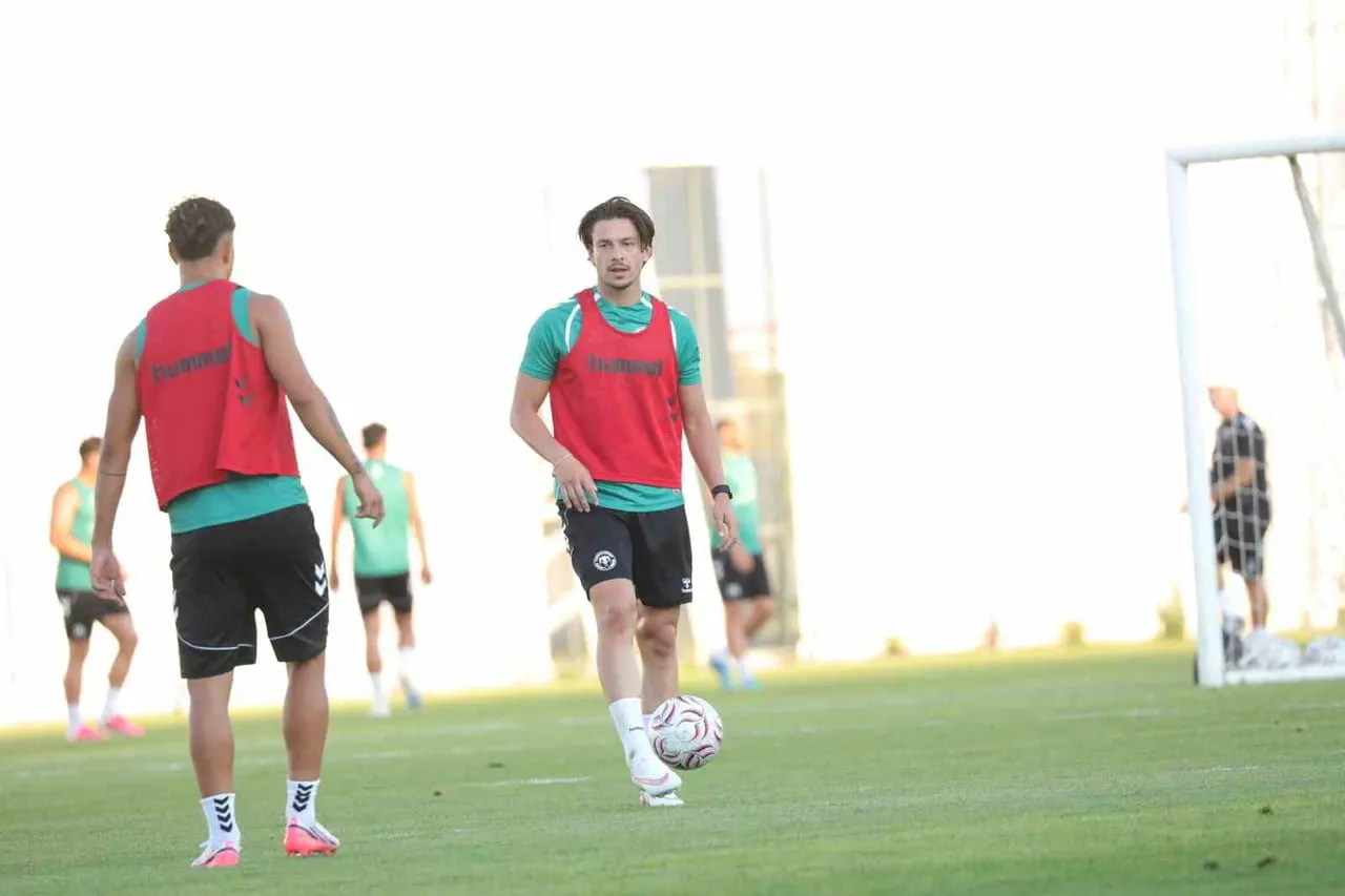 KONYASPOR, TRENDYOL SÜPER LİG’İN 1. HAFTASINDA YARIN SAAT 19.00'DA ÇAYKUR RİZESPOR'U KONUK EDECEĞİ...