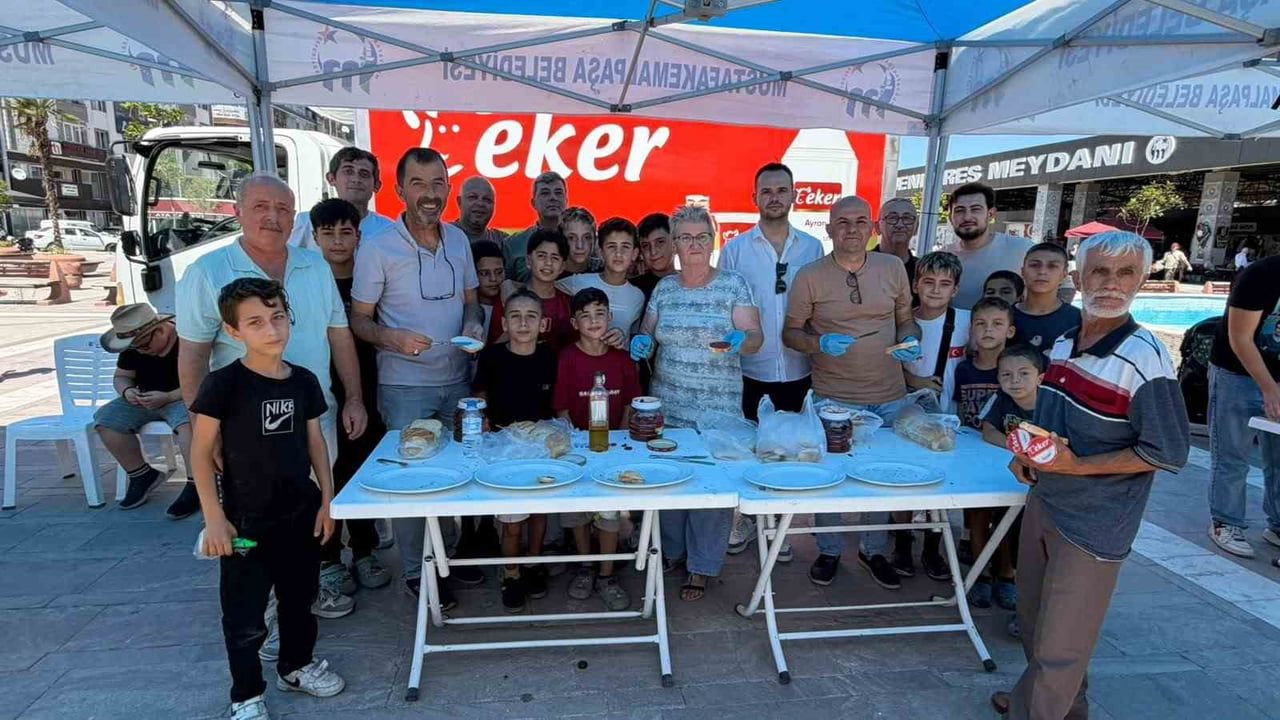 MUSTAFAKEMALPAŞA KENT PLATFORMU İLE VATAN SEVDALILARI PLATFORMU'NUN ORTAKLAŞA DÜZENLEDİĞİ "SALÇALI...