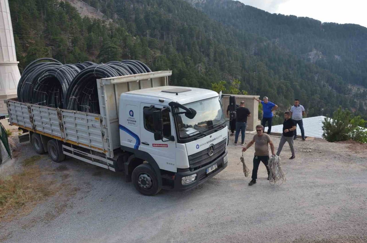 ANTALYA BÜYÜKŞEHİR BELEDİYESİ, KIRSAL MAHALLELERDE ÜRETİCİLERİN VE VATANDAŞLARIN İHTİYAÇLARINA...