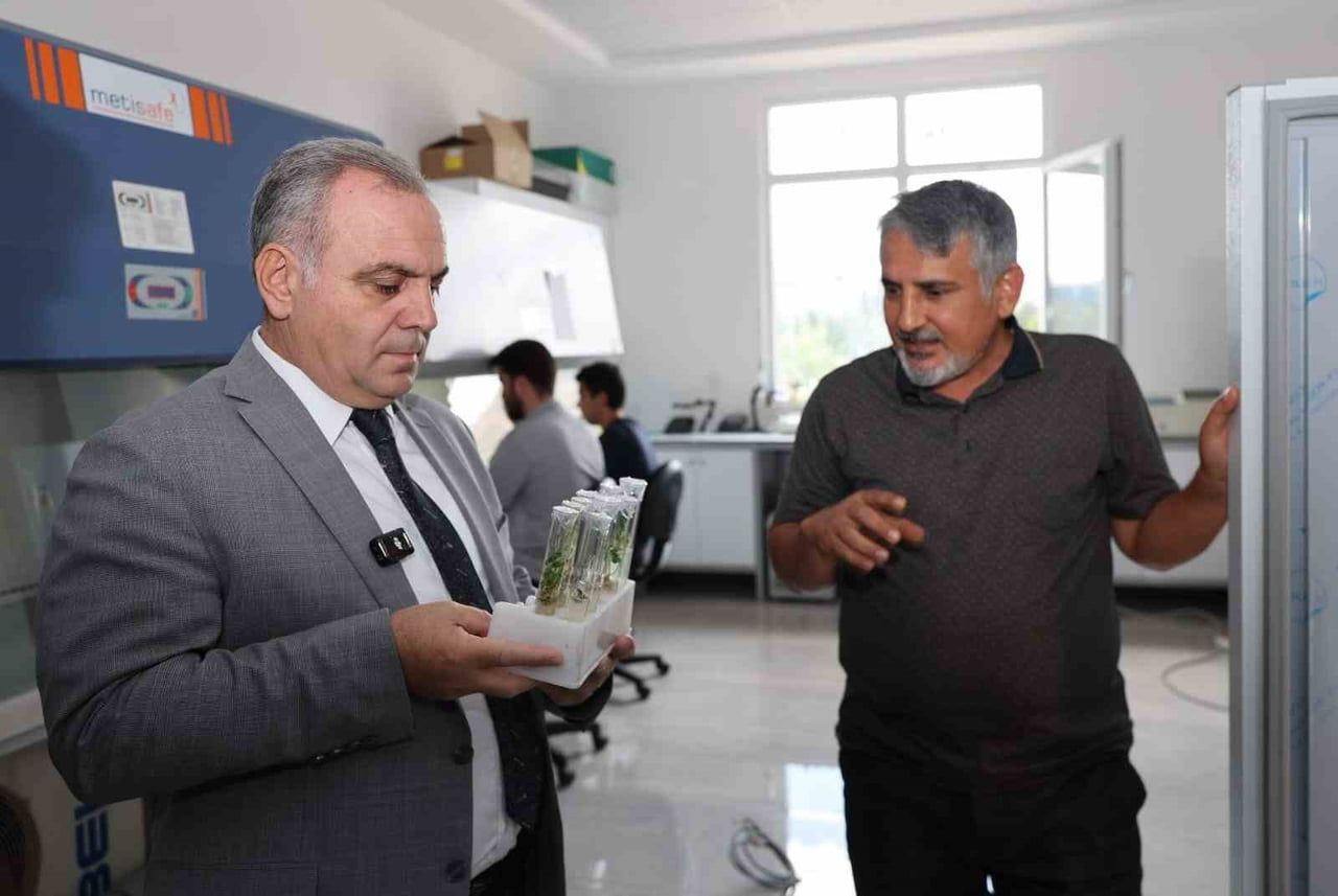 ERCİYES ÜNİVERSİTESİ ZİRAAT FAKÜLTESİNE KAZANDIRILAN VE TOPLAM 21 LABORATUVARDAN OLUŞAN MEHMET...