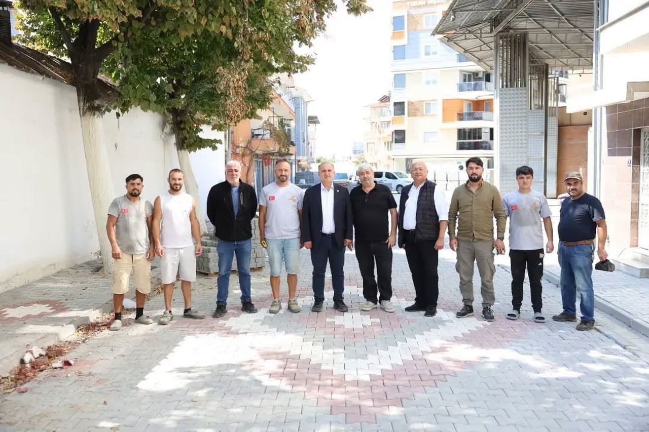 AYDIN’IN İNCİRLİOVA İLÇESİNDE ULAŞIM ALTYAPISININ GÜÇLENDİRİLMESİ AMACIYLA BAŞLATILAN YOL YAPIM VE...