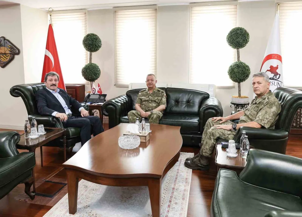CUMHURBAŞKANLIĞI KARARNAMESİ İLE SAMSUN'A ATANAN TÜMGENERAL OLTULU, GÖREVE BAŞLAMASININ ARDINDAN...