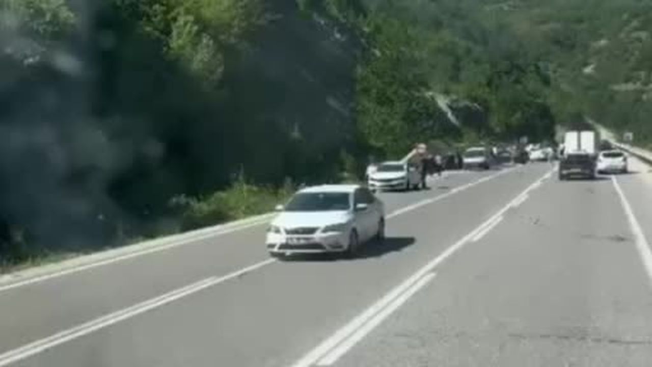 Sinop'ta zincirleme trafik kazası: 6 yaralı