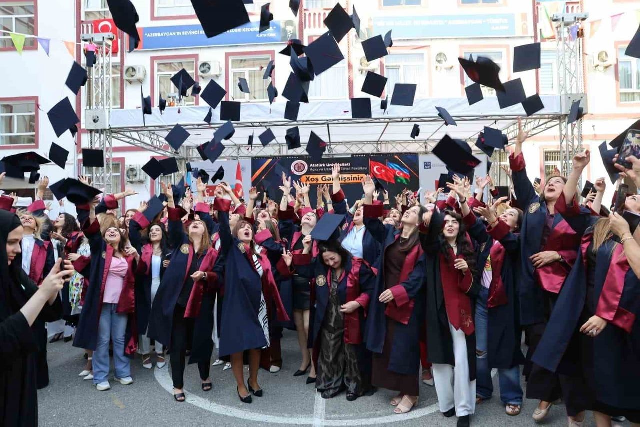ATATÜRK ÜNİVERSİTESİ AÇIK VE UZAKTAN ÖĞRETİM FAKÜLTESİ TARAFINDAN AZERBAYCAN’IN BAŞKENTİ BAKÜ’DE...