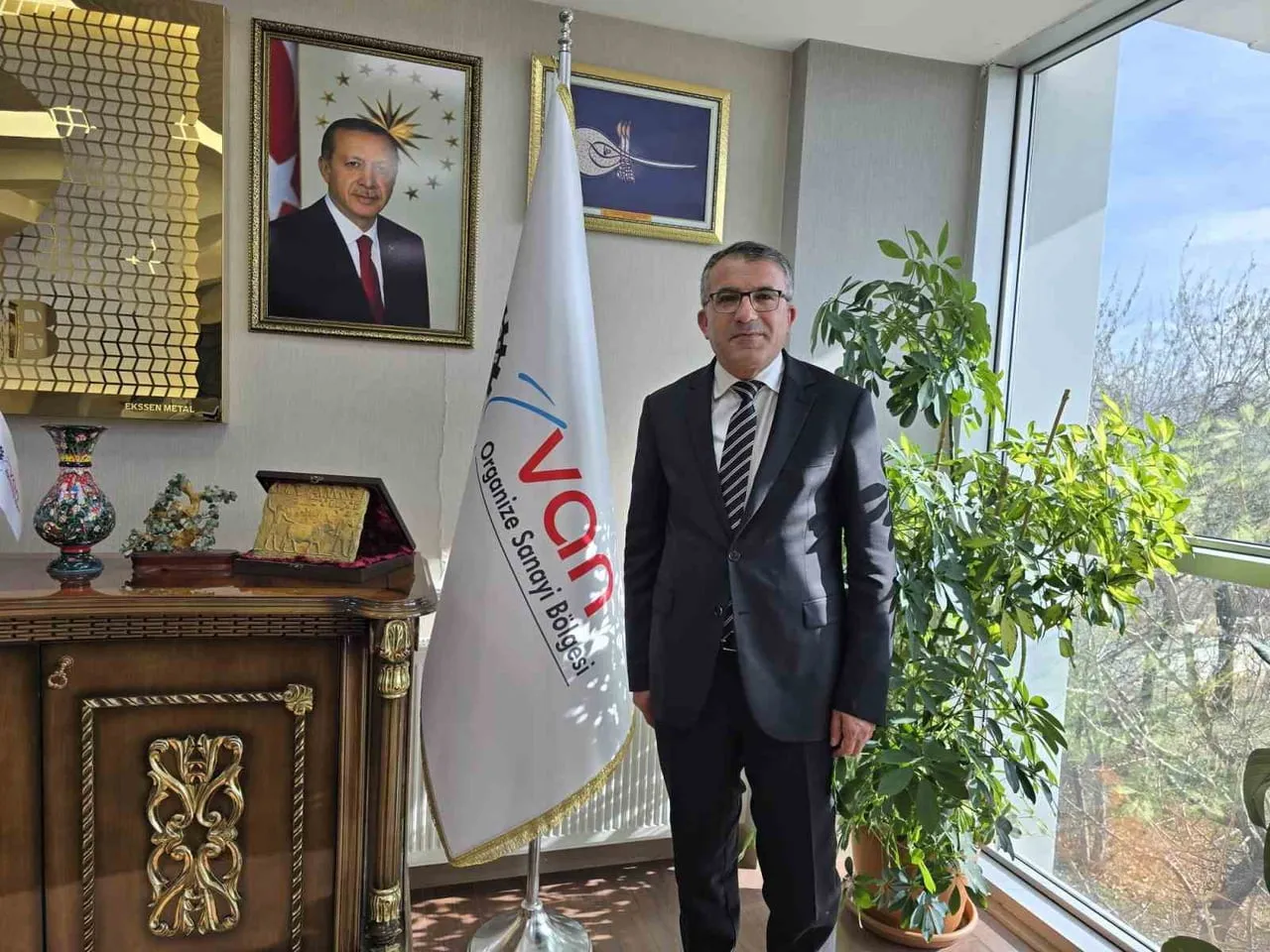 VAN ORGANİZE SANAYİ BÖLGESİ (OSB) YÖNETİM KURULU BAŞKANI MEMET ASLAN, VAN’IN GEVAŞ VE BİTLİS’İN...