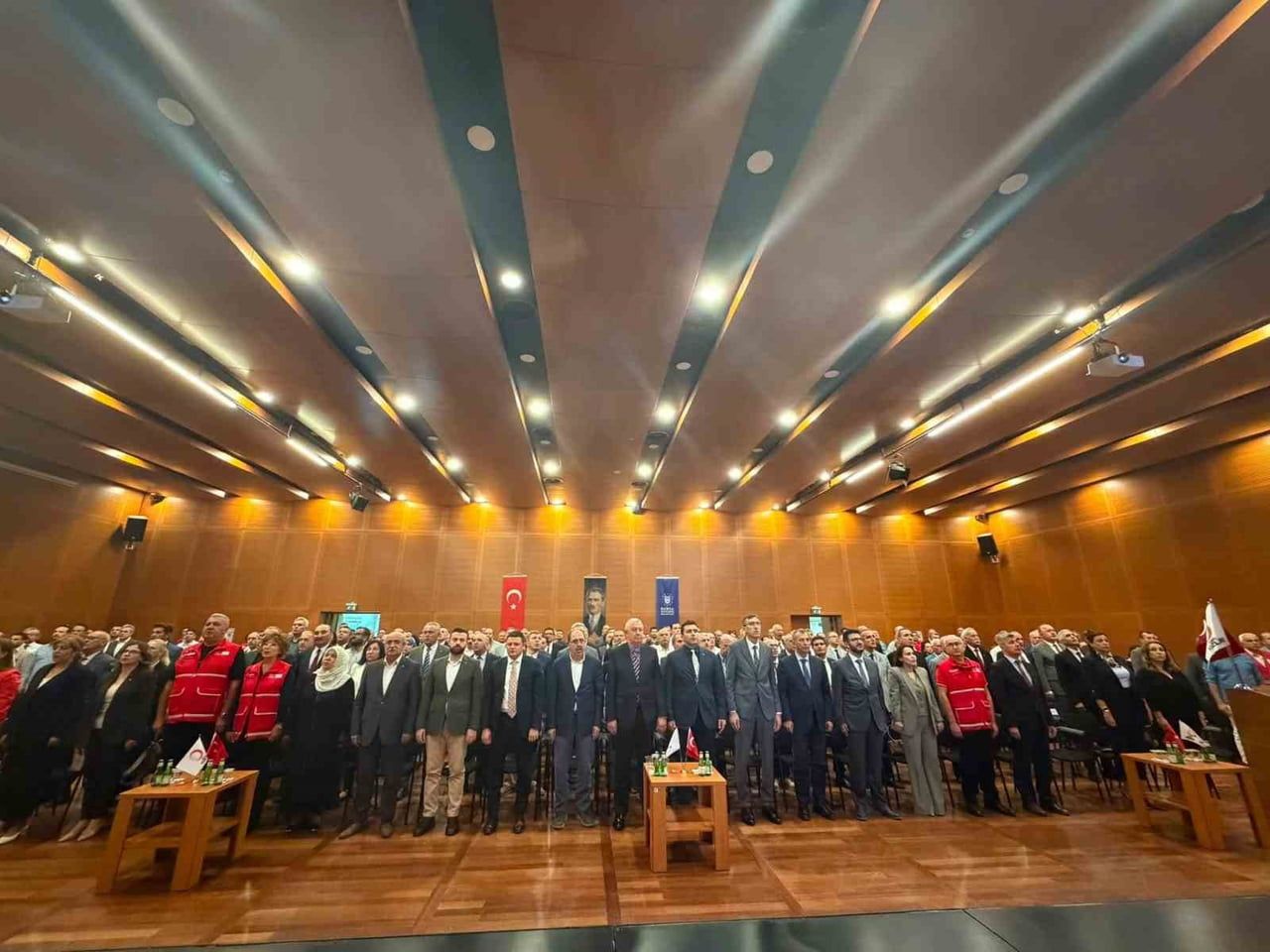 BURSA’DA ÖĞRETMENLER VE VELİLER, 18 BİN 67 ÜNİTE KAN BAĞIŞIYLA BİNLERCE HAYATA UMUT OLDU