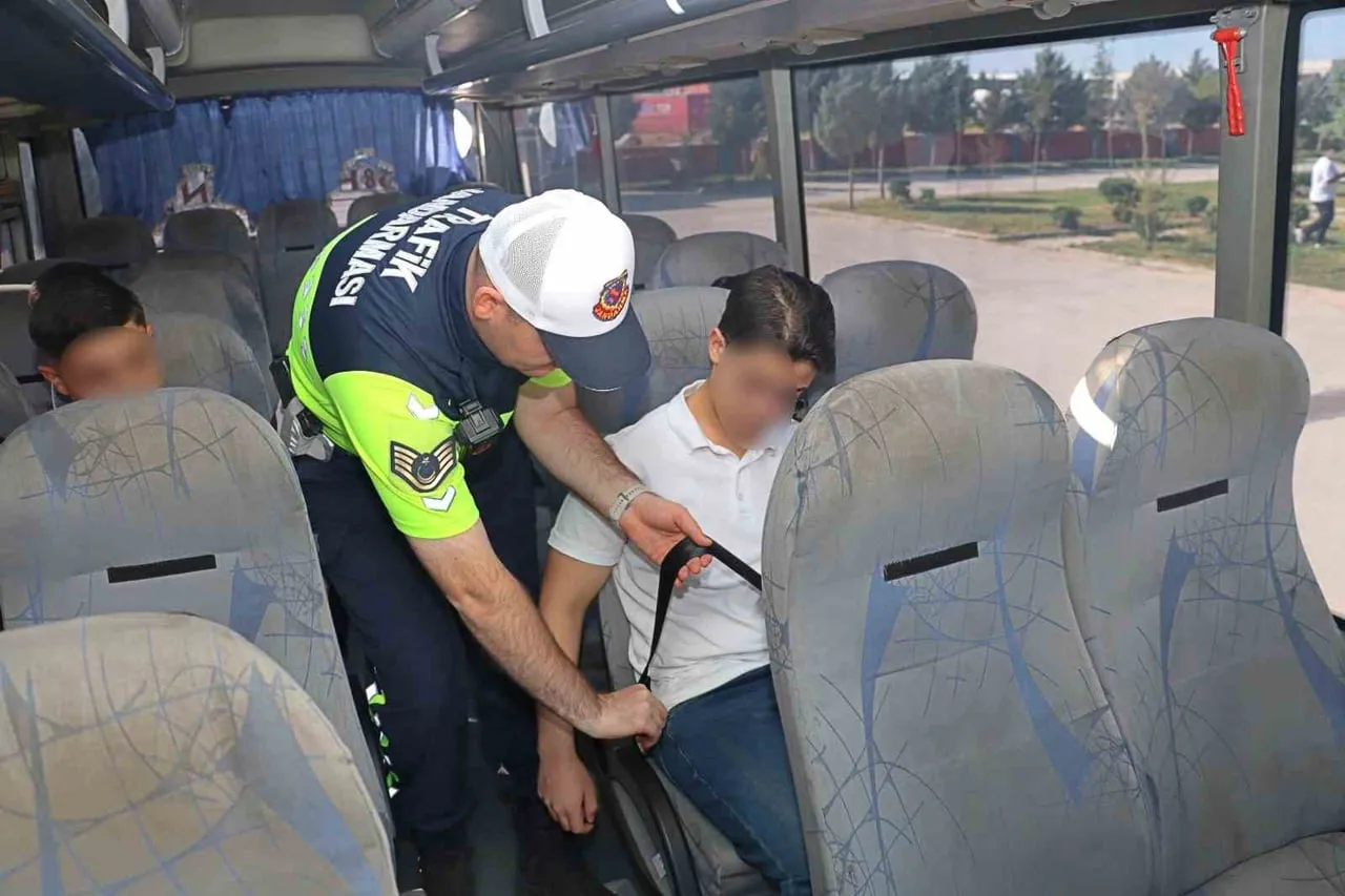 2026-2027 EĞİTİM ÖĞRETİM YILININ BAŞLAMASIYLA BİRLİKTE AKSARAY’DA TRAFİK JANDARMALARI DENETİMLERE...