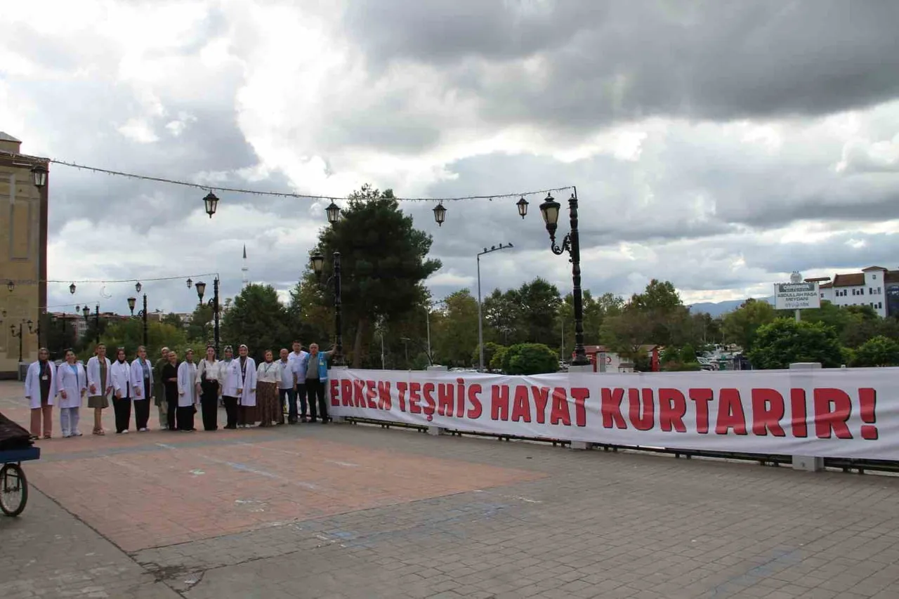 SAMSUN İL SAĞLIK MÜDÜRLÜĞÜ KOORDİNESİNDE DÜZENLENEN 3-9 EYLÜL HALK SAĞLIĞI HAFTASI KAPSAMINDA...