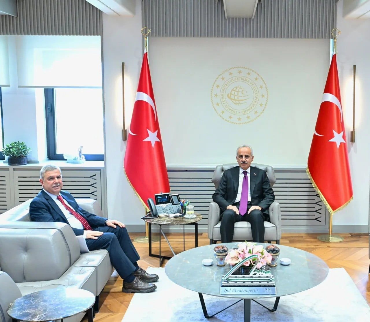 AK PARTİ SİNOP MİLLETVEKİLİ NAZIM MAVİŞ, ULAŞTIRMA VE ALTYAPI BAKANI ABDULKADİR URALOĞLU’NU...