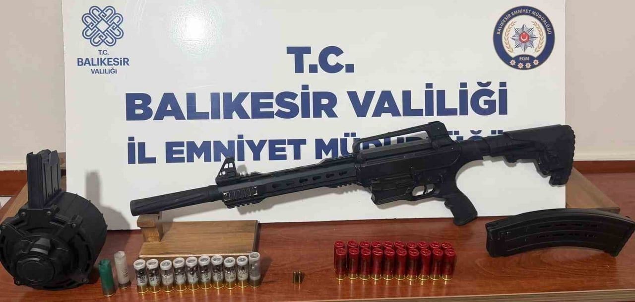 BİGA’DAKİ SİLAHLI OLAYIN ŞÜPHELİSİ BANDIRMA YOLUNDA YAKALANDI