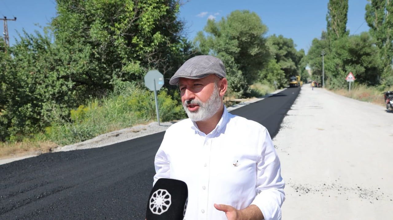 KIRSAL KALKINMADA ÖNCÜ VE ÖRNEK PROJELERLE İLÇENİN HER NOKTASINA DEĞER KATTIKLARINI BELİRTEN...