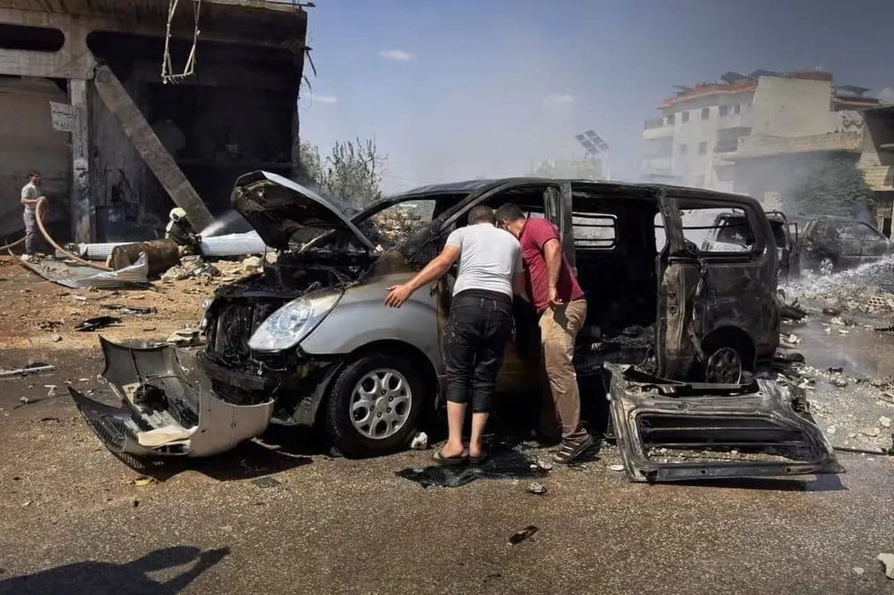 SURİYE'NİN İDLİB KIRSALINDA BOMBA YÜKLÜ BİR ARACIN İNFİLAK ETMESİ SONUCU 5 KİŞİ HAYATINI...