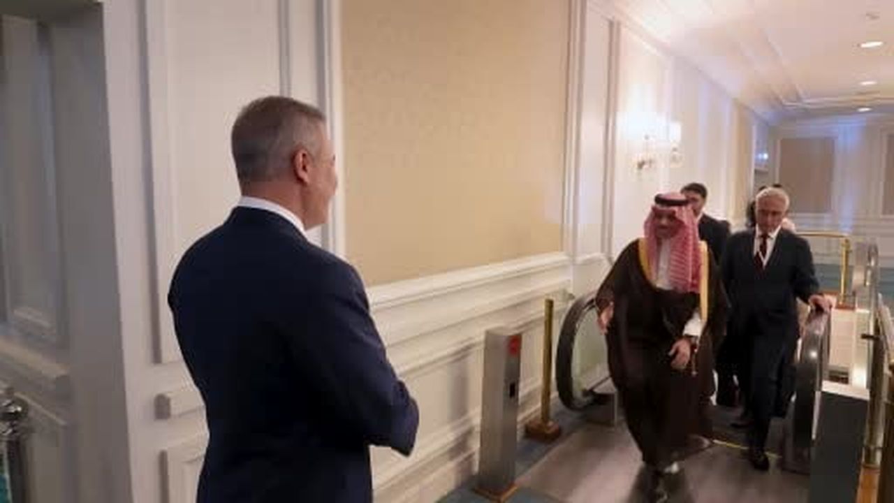Dışişleri Bakanı Hakan Fidan, Suudi Arabistan Dışişleri Bakanı Faysal bin Ferhan Al Suud ile...