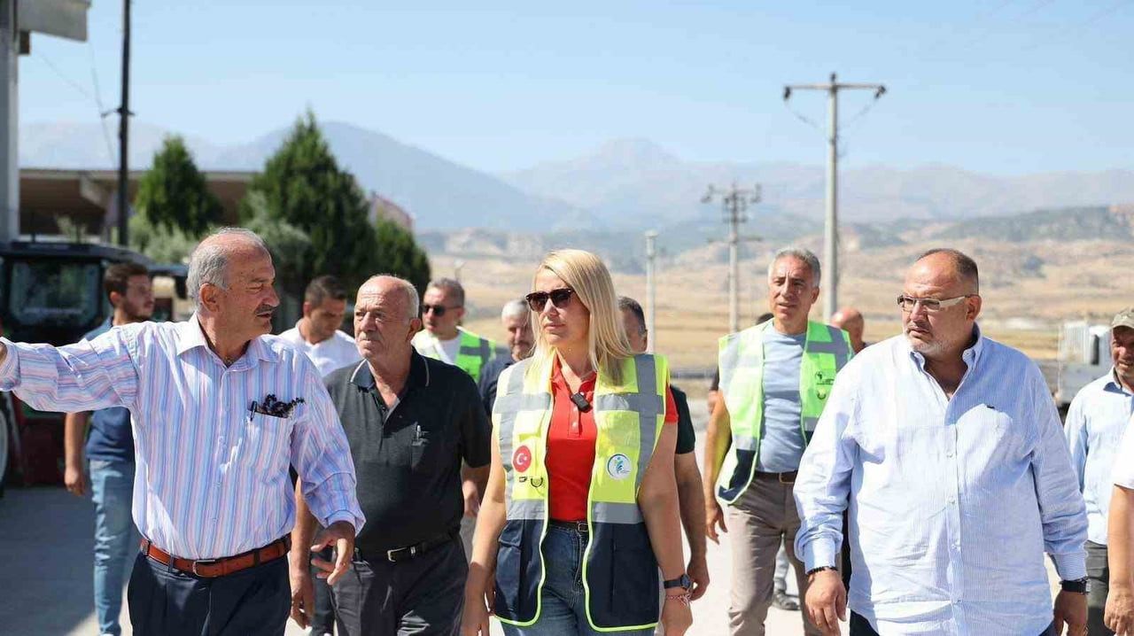 MERKEZEFENDİ BELEDİYESİ, İLÇE GENELİNDE ULAŞIM KONFORUNU ARTIRMAK VE MAHALLELERİN İHTİYAÇLARINA...