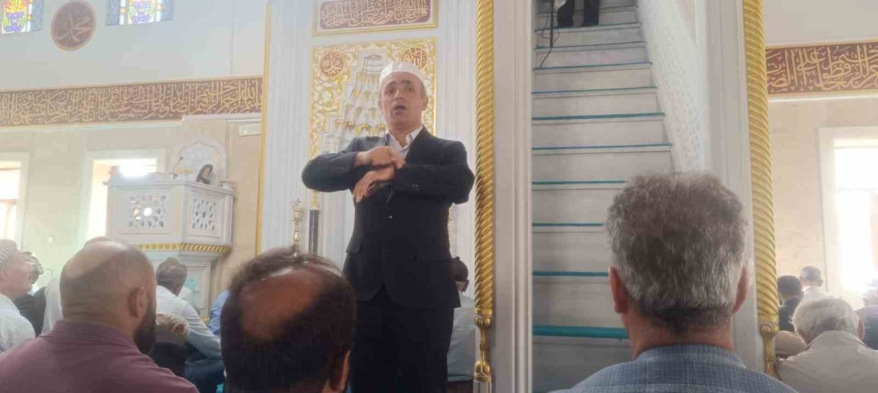 HAKKÂRİ ULU CAMİ’DE 18 EYLÜL 2026 CUMA GÜNÜ İŞİTME ENGELLİ VATANDAŞLAR İÇİN ANLAMLI VE ÖRNEK BİR...