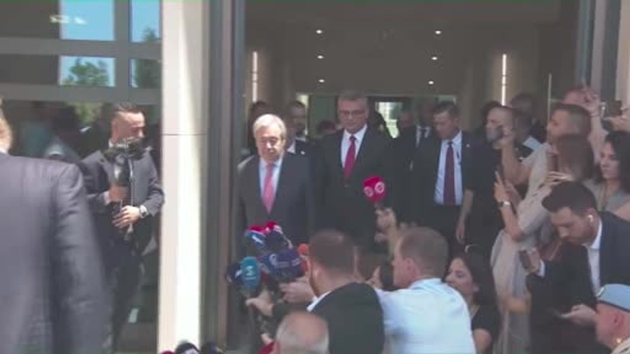Birleşmiş Milletler (BM) Genel Sekreteri Antonio Guterres, KKTC Cumhurbaşkanı Tufan Erhürman ile...