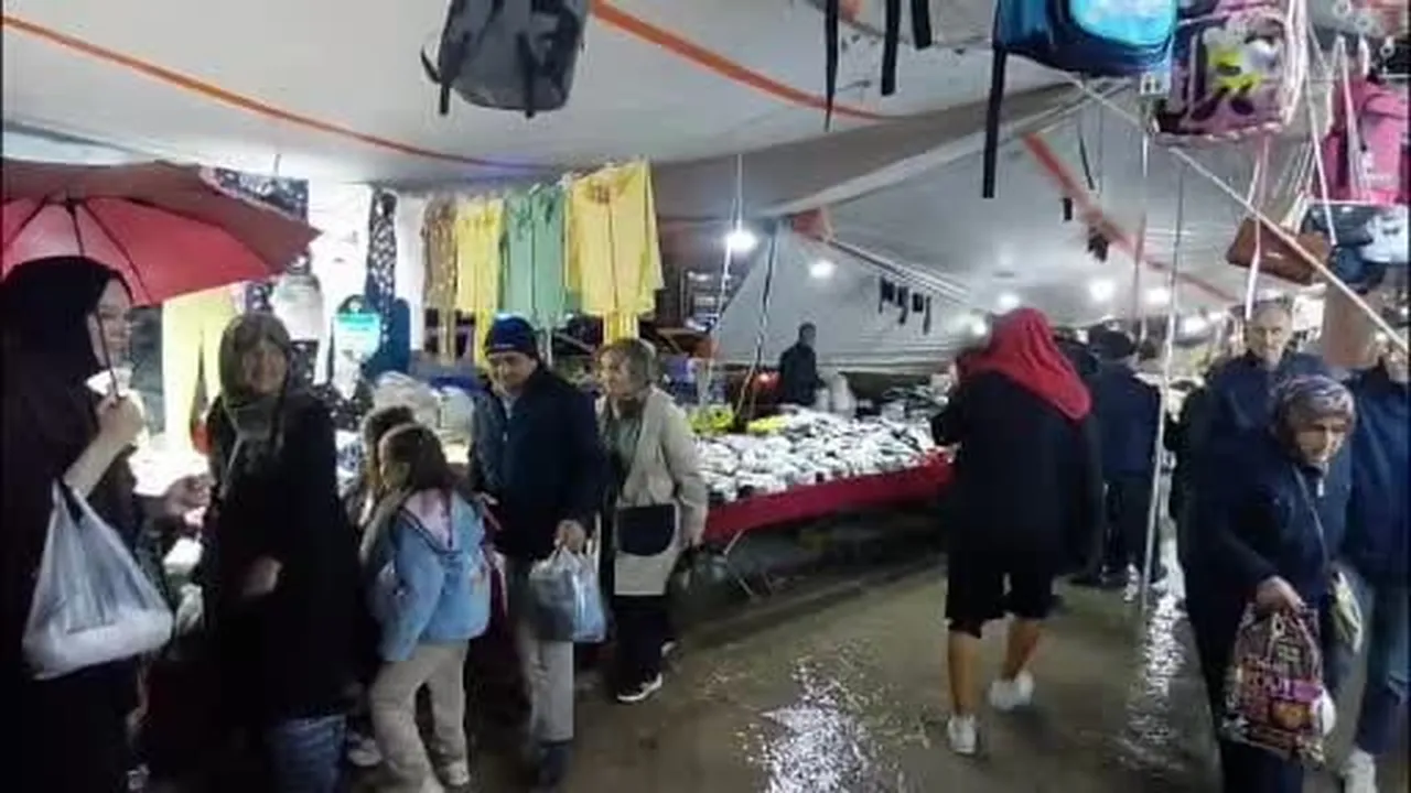 Bolu genelinde gök gürültülü sağanak yağış etkili oldu