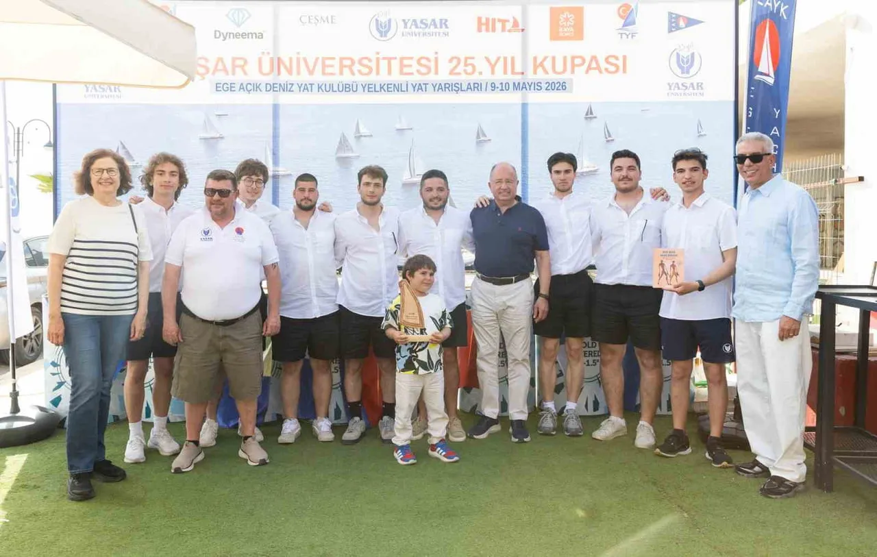 EAYK KIŞ TROFESİ KAPSAMINDA DÜZENLENEN "YAŞAR ÜNİVERSİTESİ 25. YIL KUPASI YELKENLİ YARIŞI"NDA...