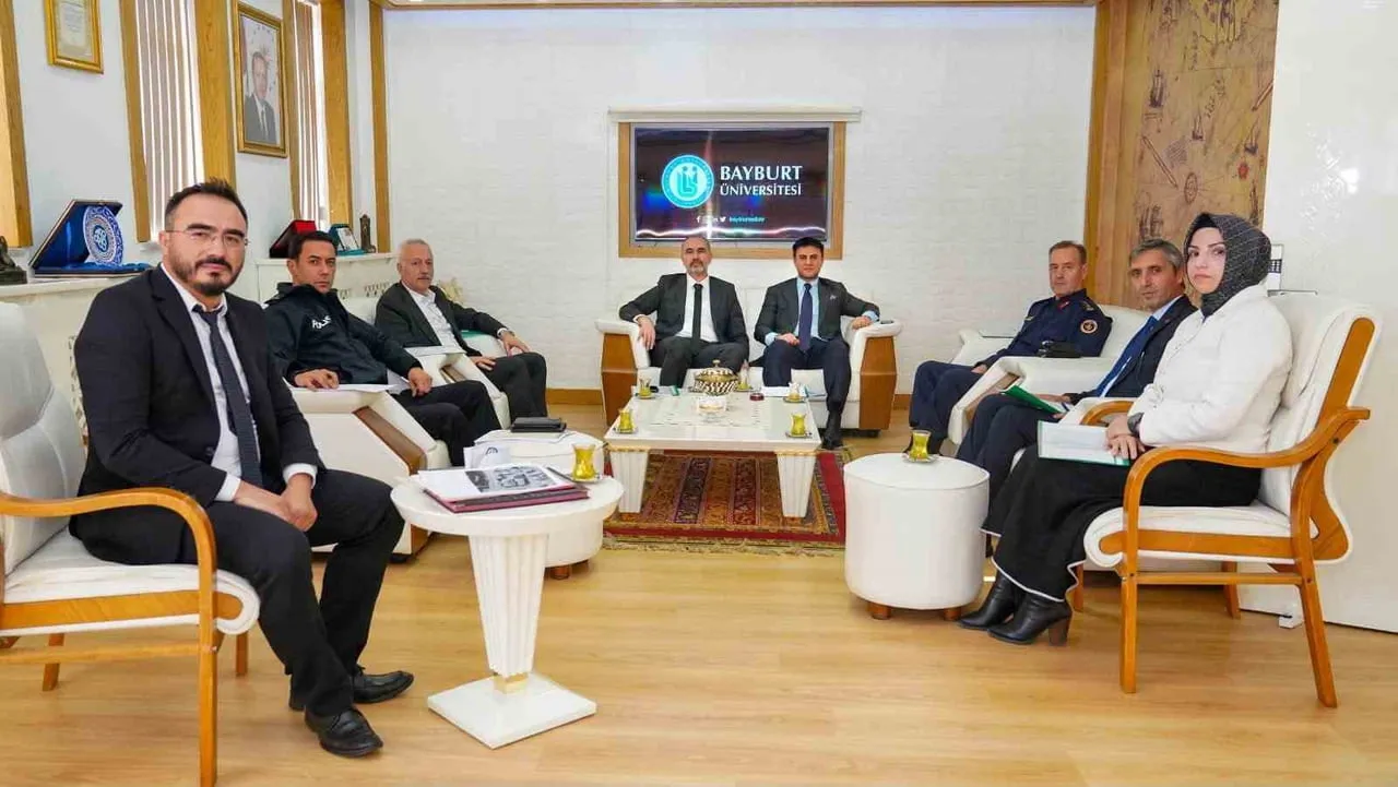 BAYBURT'TA KPSS ORTAÖĞRETİM SINAVI İÇİN KOORDİNASYON TOPLANTISI YAPILDI