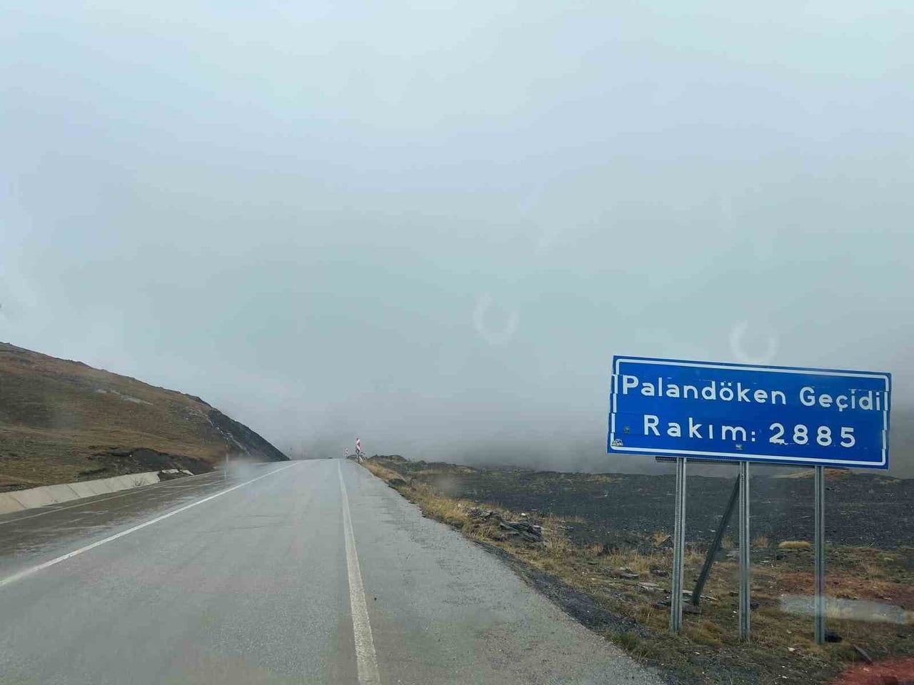 ERZURUM’DA HAVA SICAKLIKLARININ HİSSEDİLİR DERECEDE DÜŞMESİYLE BİRLİKTE YÜKSEK KESİMLERDE ETKİLİ...