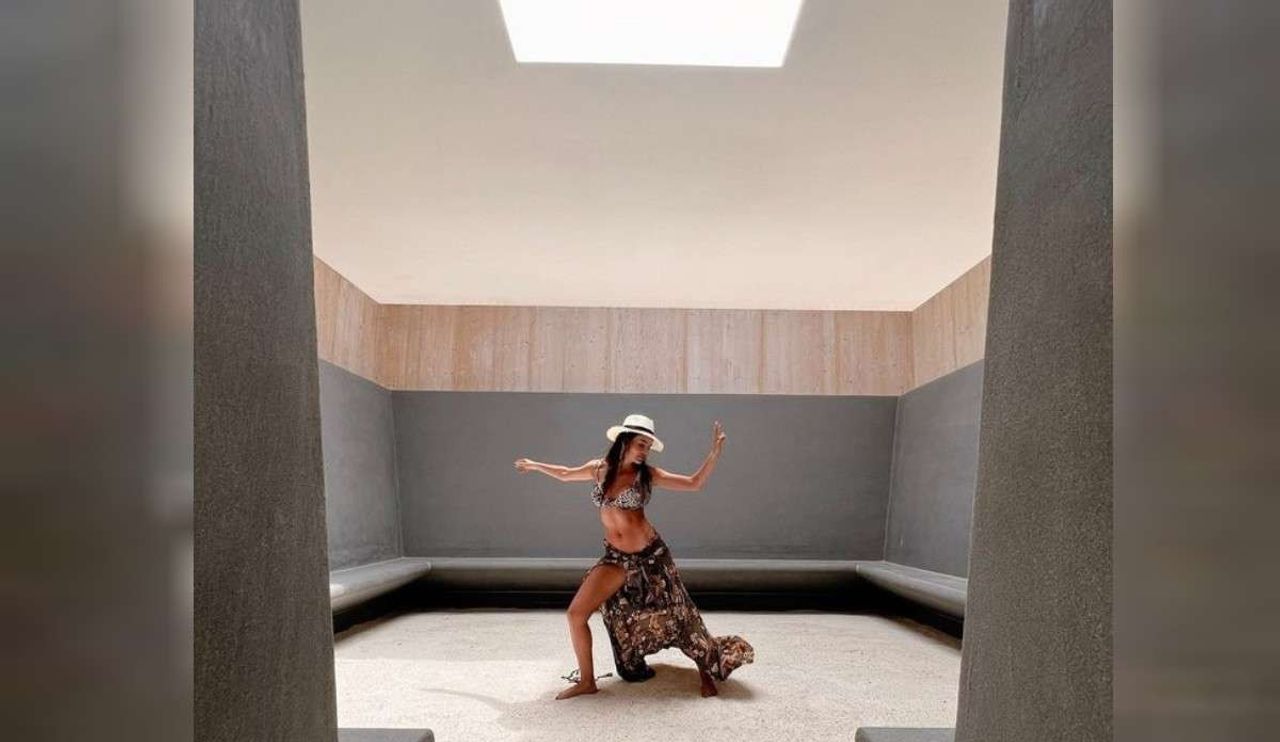 Ebru Şahin 2