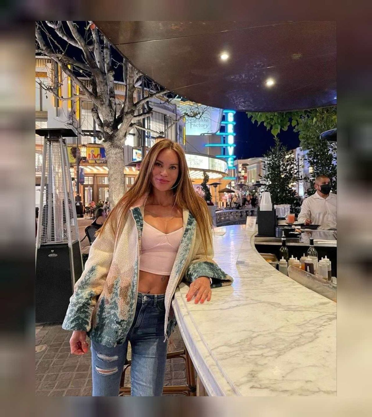 ebru şallı
